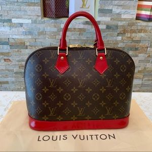 SOLD Louis Vuitton Alma PM Handbag ❤️
